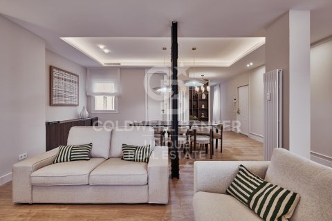 Apartment à vendre à Madrid, Espagne, 3 chambres, 170 m2 No. 179153 - photo 2