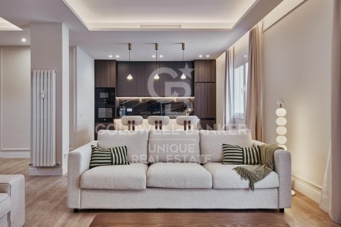 Apartment à vendre à Madrid, Espagne, 3 chambres, 170 m2 No. 179153 - photo 3