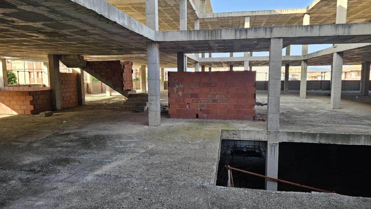 Liikekiinteistö Petrer, Alicante, Espanja 1200 m2 No. 148901