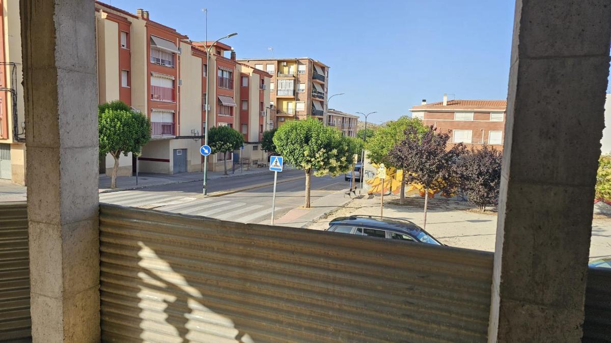 Liikekiinteistö Petrer, Alicante, Espanja 1200 m2 No. 148901