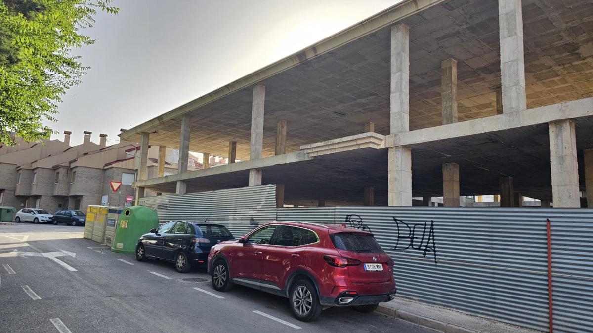 Liikekiinteistö Petrer, Alicante, Espanja 1200 m2 No. 148901