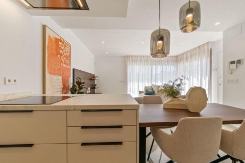 House for sale in Benijofar, Alicante, Spain 3 bedrooms, 193 sq.m. No. 148906 - photo 10