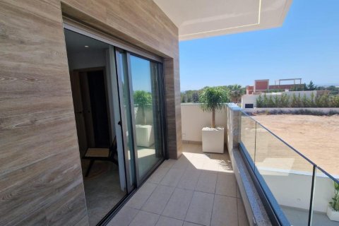 Villa for sale in Pilar de la Horadada, Alicante, Spain 3 bedrooms, 127 sq.m. No. 148903 - photo 19