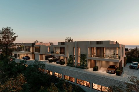 House for sale in Malaga, Spain 3 bedrooms, 325 sq.m. No. 174098 - photo 3