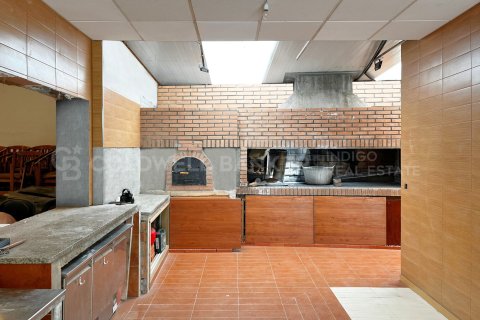 Propiedad comercial en alquiler en Moaña, Pontevedra, España 296 m2 No. 160512 - foto 5