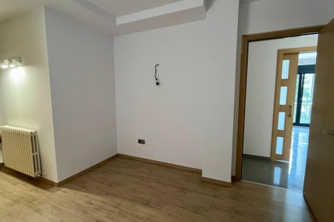 Apartment for rent in Principado De Andorra (Ninguna Poblacion Tiene C.P.), Lleida, Spain 3 bedrooms, 116 sq.m. No. 160511 - photo 13