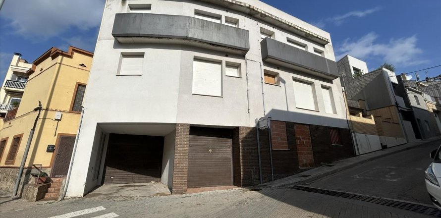 Liikekiinteistö Vilanova del Cami, Barcelona, Espanja 420 m2 No. 167125
