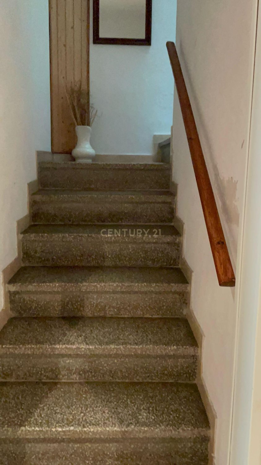 Hus i Sant Feliu de Llobregat, Barcelona, Spanien 4 sovrum, 200 kvm. Nr. 167124