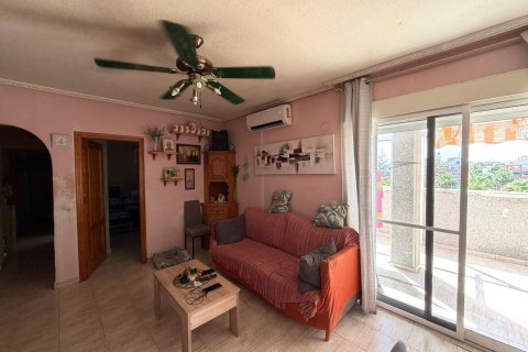 Appartamento in vendita a Torrevieja, Alicante, Spagna 3 camere da letto, 60 mq. N° 195963 - foto 2
