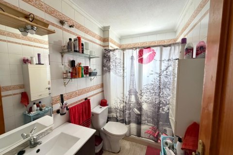 Appartamento in vendita a Torrevieja, Alicante, Spagna 3 camere da letto, 60 mq. N° 195963 - foto 6