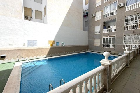 Appartamento in vendita a Torrevieja, Alicante, Spagna 3 camere da letto, 60 mq. N° 195963 - foto 11
