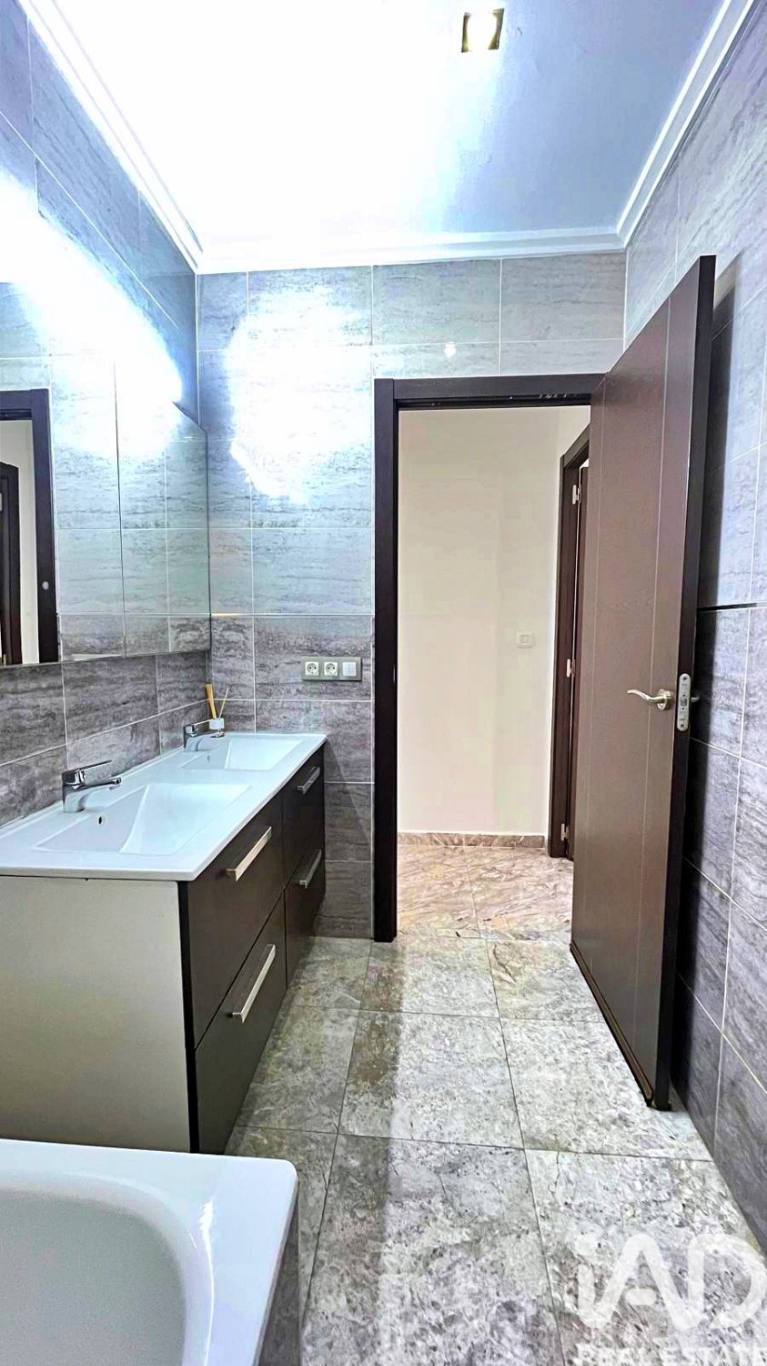 Apartment in Alicante, Spain 3 bedrooms, 94 sq.m. No. 184631