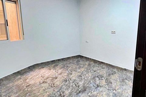 Apartment for sale in Alicante, Spain 3 bedrooms, 94 sq.m. No. 184631 - photo 10