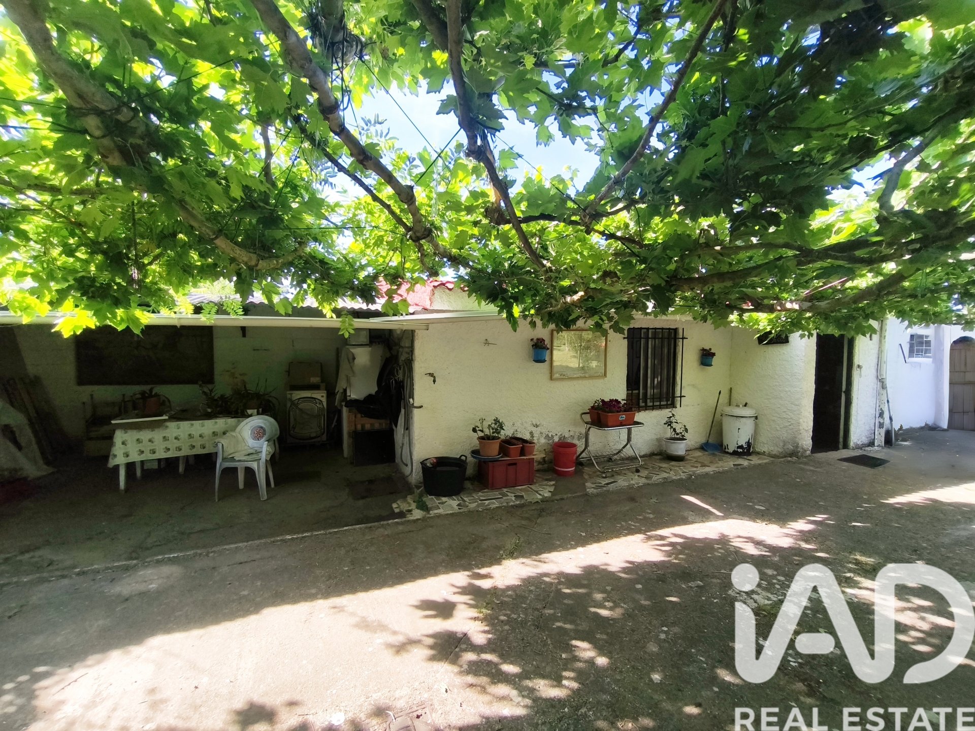 Land plot à Leon, Espagne 1616 m2 No. 184629