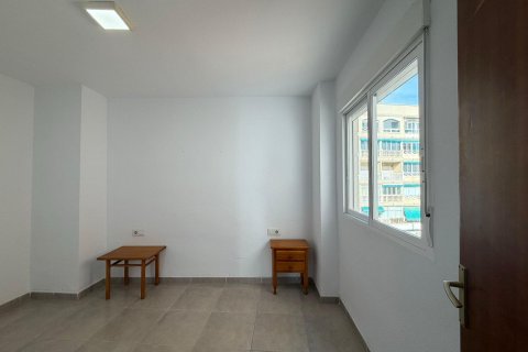 Apartamento en venta en Torrevieja, Alicante, España 4 dormitorios, 116 m2 No. 165913 - foto 23