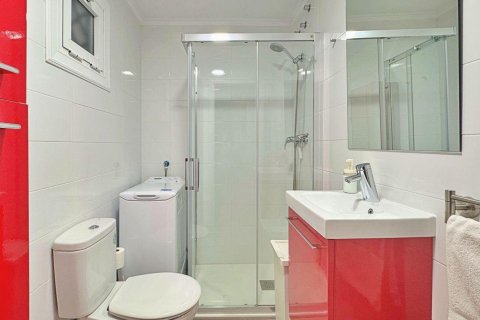 Huoneisto myytävänä Torrevieja, Alicante, Espanja, 1 makuuhuone, 44.99 m2 No. 165914 - kuva 24