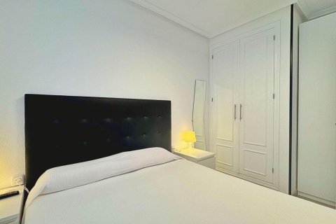 Huoneisto myytävänä Torrevieja, Alicante, Espanja, 1 makuuhuone, 44.99 m2 No. 165914 - kuva 23