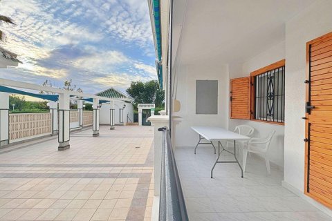 Huoneisto myytävänä Torrevieja, Alicante, Espanja, 1 makuuhuone, 44.99 m2 No. 165914 - kuva 28