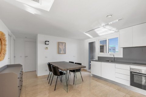 Attico in vendita a Torrevieja, Alicante, Spagna 3 camere da letto, 139 mq. N° 165912 - foto 12