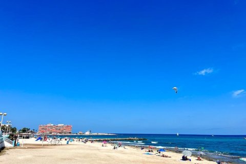 Penthauss pārdošanā Torrevieja, Alicante, Spānijā 2 istabas, 80 m2 Nr. 165918 - attēls 4