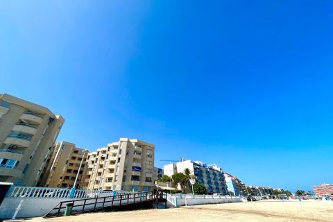 Penthauss Torrevieja, Alicante, Spānijā 2 istabas, 80 m2 Nr. 165918