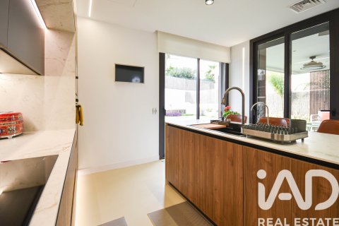 Продажа таухауса в Сан-Пере-де-Рибес, Барселона, Испания 5 спален, 371м2 №152701 - фото 9