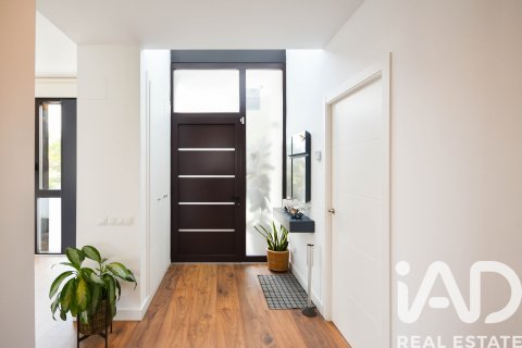 Продажа таухауса в Сан-Пере-де-Рибес, Барселона, Испания 5 спален, 371м2 №152701 - фото 3