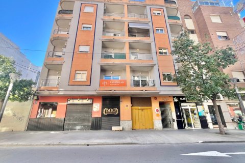 Apartament w Torrevieja, Alicante, Hiszpania 3 sypialnie, 86 mkw. nr 144200 – zdjęcie 27