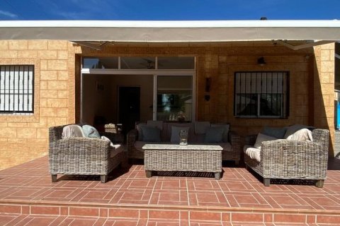 Villa à vendre à Albatera, Alicante, Espagne, 5 chambres, 197 m2 No. 147322 - photo 30