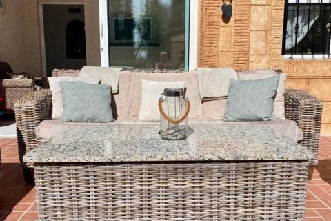 Villa à vendre à Albatera, Alicante, Espagne, 5 chambres, 197 m2 No. 147322 - photo 29