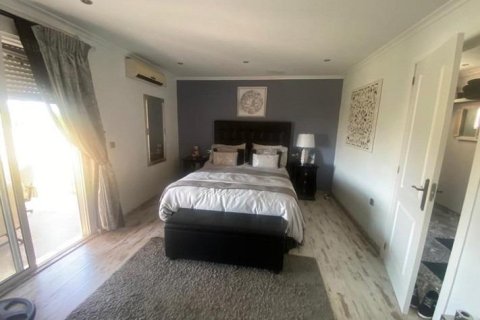 Villa à vendre à Albatera, Alicante, Espagne, 5 chambres, 197 m2 No. 147322 - photo 3