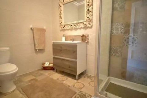 Villa à vendre à Albatera, Alicante, Espagne, 5 chambres, 197 m2 No. 147322 - photo 22