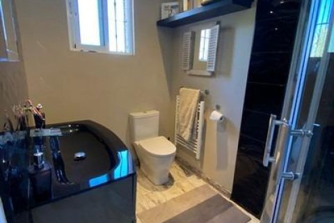 Villa à vendre à Albatera, Alicante, Espagne, 5 chambres, 197 m2 No. 147322 - photo 20