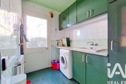 Продажа дома в Таррагона, Испания 9 спален, 429м2 №152407 - фото 15