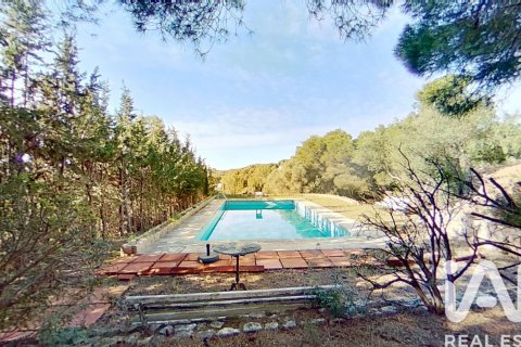 Продажа дома в Таррагона, Испания 9 спален, 429м2 №152407 - фото 21