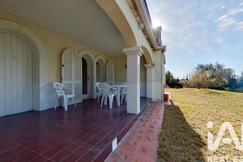 Продажа дома в Таррагона, Испания 9 спален, 429м2 №152407 - фото 10