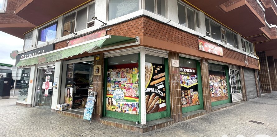 Komerciāls īpašums Sabadell, Barcelona, Spānijā 144 m2 Nr. 152406