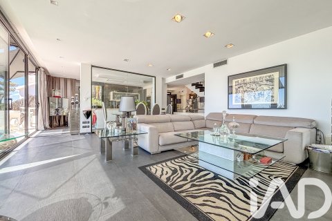 Dom w Sitges, Barcelona, Hiszpania 4 sypialnie, 326 mkw. nr 152409 – zdjęcie 17