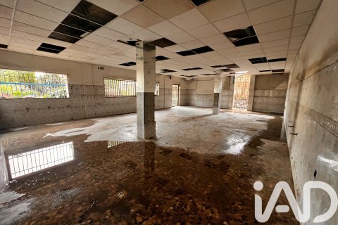 Kommersiell fastighet till salu i Sant Vicenc Dels Horts, Barcelona, Spanien 969 kvm. Nr. 152410 - foto 11