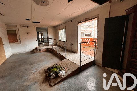 Kommersiell fastighet till salu i Sant Vicenc Dels Horts, Barcelona, Spanien 969 kvm. Nr. 152410 - foto 21