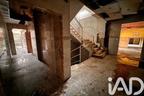 Kommersiell fastighet till salu i Sant Vicenc Dels Horts, Barcelona, Spanien 969 kvm. Nr. 152410 - foto 9