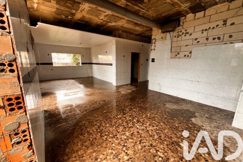 Kommersiell fastighet till salu i Sant Vicenc Dels Horts, Barcelona, Spanien 969 kvm. Nr. 152410 - foto 17