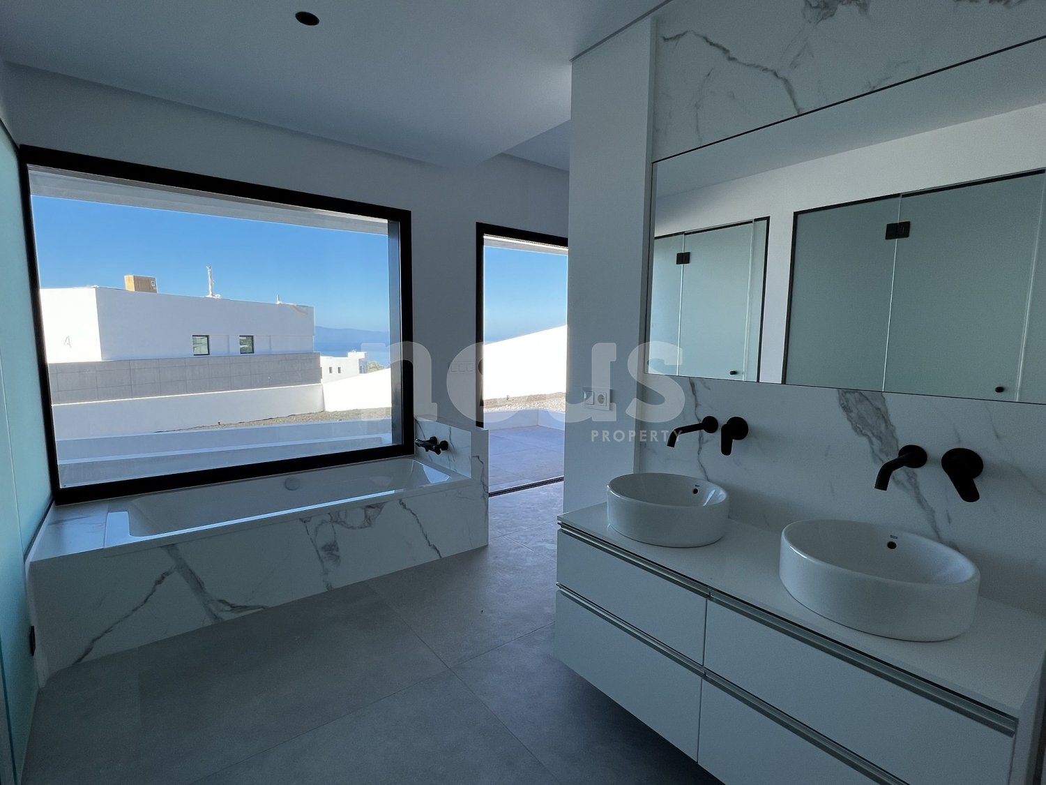 Villa in Abama, Tenerife, Spanien 3 Schlafzimmer, 330 m2 Nr. 103057