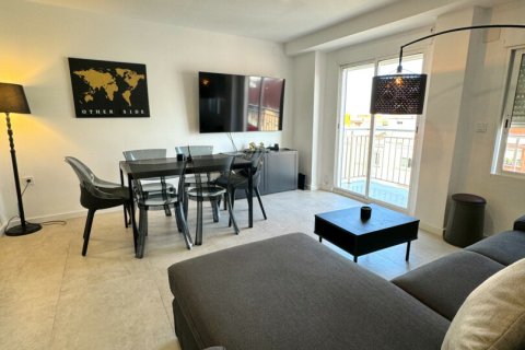 Lägenhet till salu i Valencia, Spanien 3 sovrum, 86 kvm. Nr. 154151 - foto 2