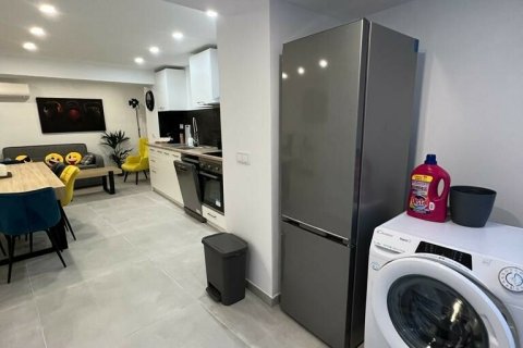 Huoneisto myytävänä Valencia, Espanja, 3 makuuhuonetta, 116 m2 No. 154152 - kuva 5