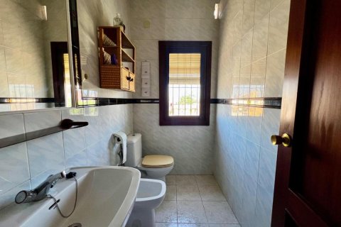 Duplex zum Verkauf in Torrevieja, Alicante, Spanien 3 Schlafzimmer, 80 m2 Nr. 183776 - Foto 18