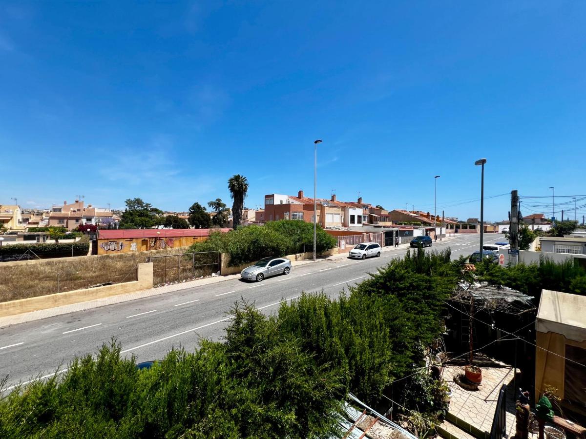 Dúplex en Torrevieja, Alicante, España 3 dormitorios, 80 m2 No. 183776