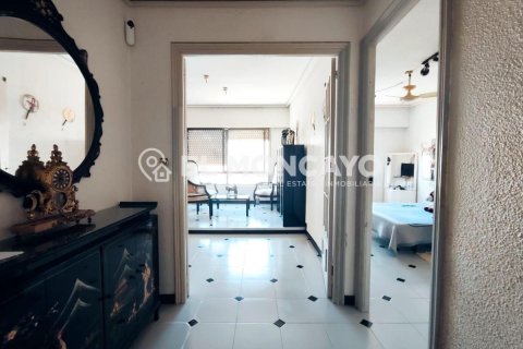 Apartment for sale in Guardamar del Segura, Alicante, Spain 3 bedrooms, 91 sq.m. No. 183773 - photo 7