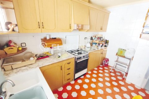 Apartment for sale in Guardamar del Segura, Alicante, Spain 3 bedrooms, 91 sq.m. No. 183773 - photo 4