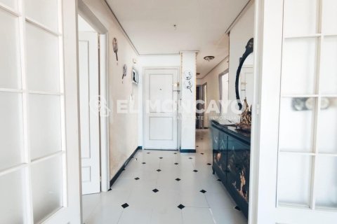 Apartment for sale in Guardamar del Segura, Alicante, Spain 3 bedrooms, 91 sq.m. No. 183773 - photo 13